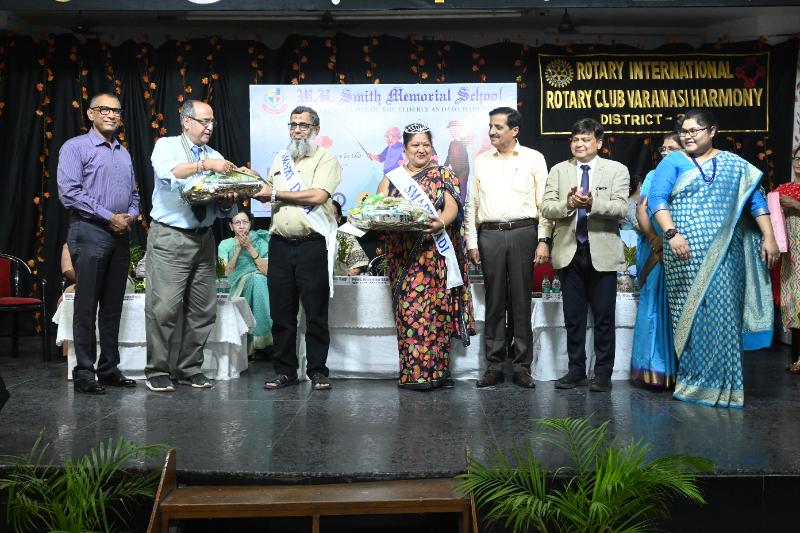 Activity extra image